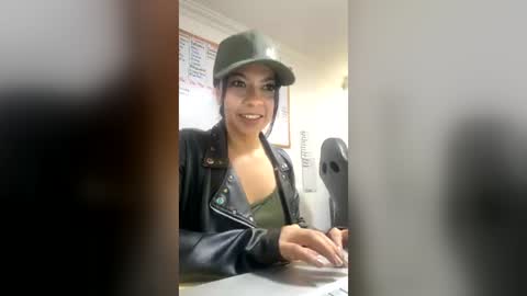 Snapshot of lilith_vanellope chatting on June 2026 04:21:02 PM lilith online show from June 2026 04:21:02 PM