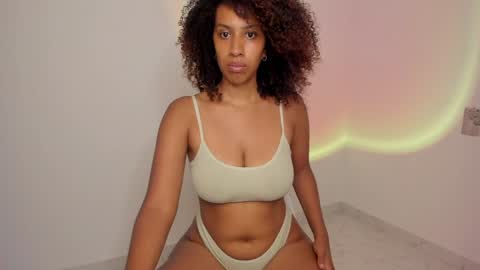 Alejandra  online show from January 2025 11:58:02 PM