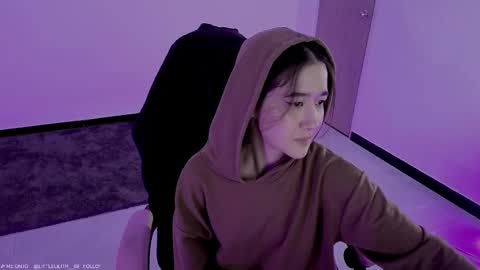 Snapshot of lilithcary chatting on January 2026 09:50:01 PM Lilith online show from January 2026 09:50:01 PM