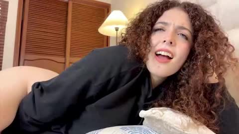 Snapshot of lilithdoeyes chatting on February 2026 03:37:02 PM Lilith online show from February 2026 03:37:02 PM