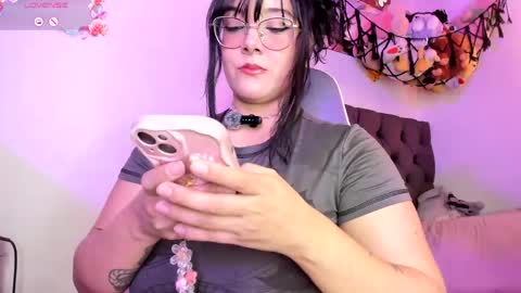 Snapshot of lilithh_kuro chatting on May 2026 07:41:01 PM Lilithh Kuro online show from May 2026 07:41:01 PM