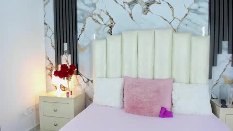 Lilith  online show from February 2025 04:22:02 AM