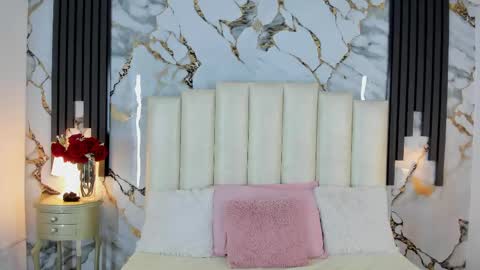 Lilith  online show from April 2026 04:40:01 AM