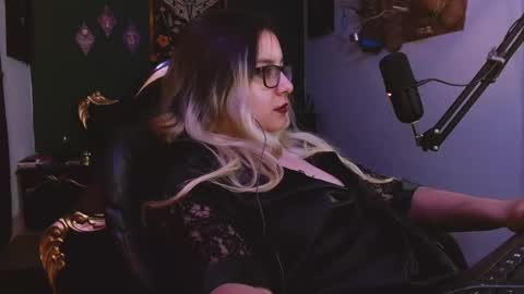 lilithmystic01 online show from March 2025 10:54:02 AM