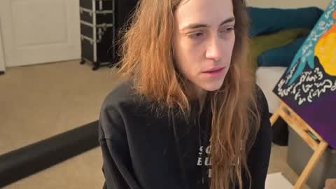 L online show from December 2024 04:04:02 PM