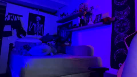 Snapshot of lilithstar_666 chatting on September 2025 02:45:01 AM Lilith morningstar Independent Model Helpme to reach 100 likes online show from September 2025 02:45:01 AM