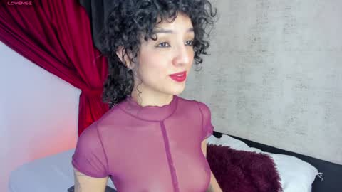 jessi 3 online show from December 2024 07:01:01 PM