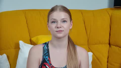 lilitrosen online show from September 2025 05:35:01 PM