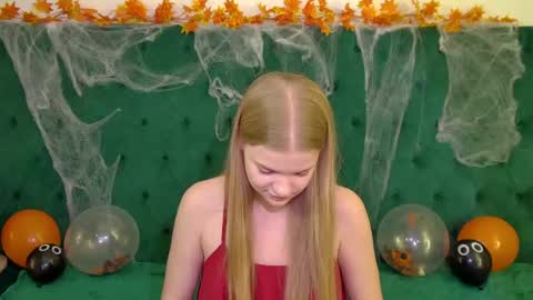 lilitrosen online show from October 2025 06:45:02 PM