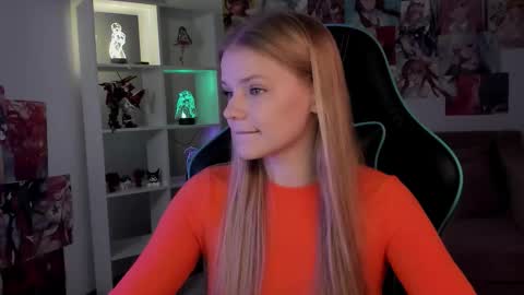 lilitrosen online show from November 2025 05:24:01 PM