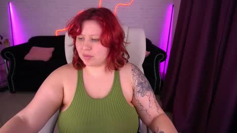 Snapshot of liliyamoon chatting on November 2025 08:45:01 AM Liliya online show from November 2025 08:45:01 AM