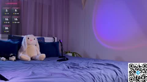 lilkisslina online show from March 2026 03:39:01 PM