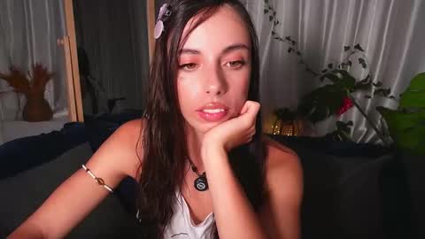 Lill Dayna online show from November 2025 12:09:02 PM