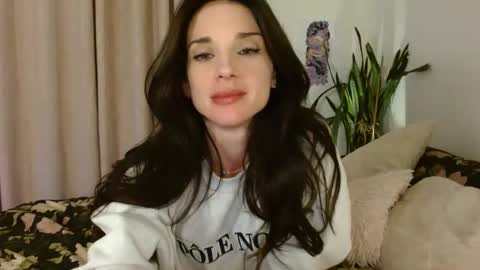 Lillian Rose online show from October 2025 03:14:02 AM