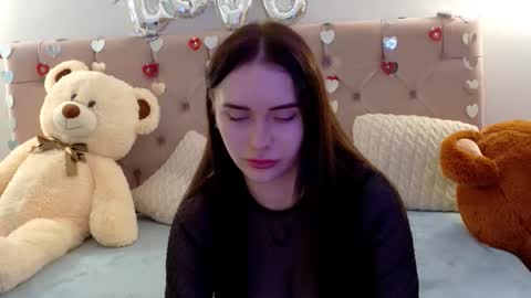 Snapshot of lilliana_moon chatting on February 2026 08:02:02 AM lilliana_moon online show from February 2026 08:02:02 AM