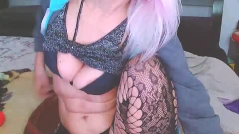 Lara online show from February 2025 07:03:01 AM