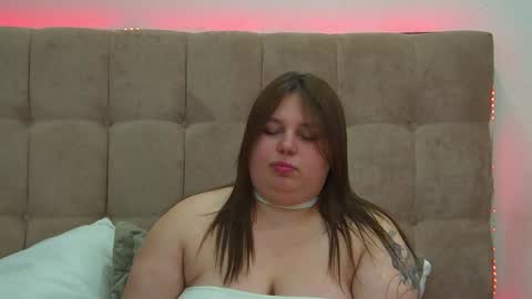 LillianHaig online show from February 2025 01:23:02 AM