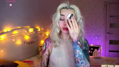 LilliMoore online show from March 2026 11:07:02 PM