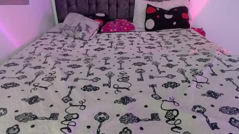 lillith_777 online show from June 2026 11:27:02 PM