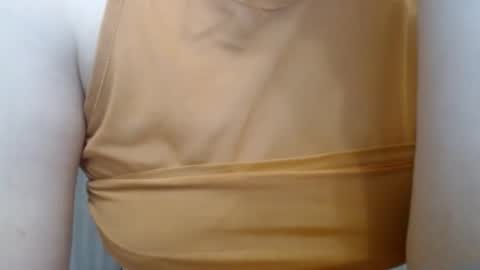 Lilu online show from February 2025 11:26:02 PM