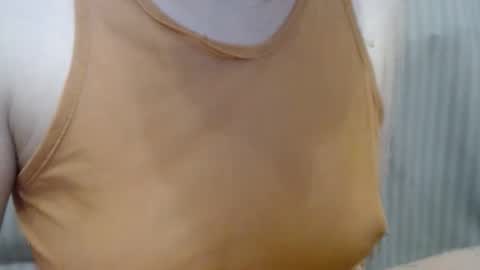 Lilu online show from September 2025 09:58:01 PM