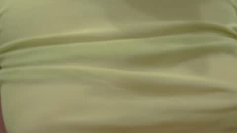 Snapshot of lillkit chatting on April 2026 10:14:02 PM Lilu online show from April 2026 10:14:02 PM