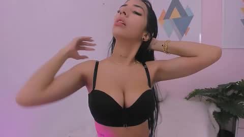 Sweety Lilly Love  online show from February 2026 04:19:01 PM