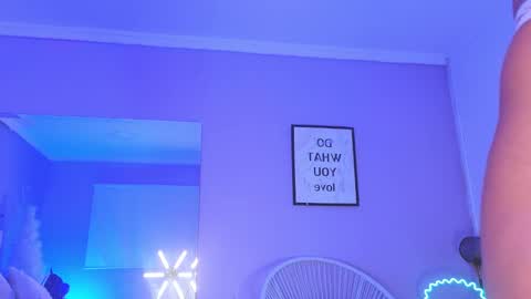 Snapshot of lilly_dollss chatting on February 2025 08:41:01 PM Sofia online show from February 2025 08:41:01 PM