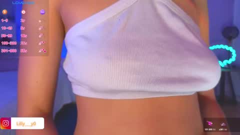 Snapshot of lilly_dollss chatting on February 2025 05:42:01 PM Sofia online show from February 2025 05:42:01 PM