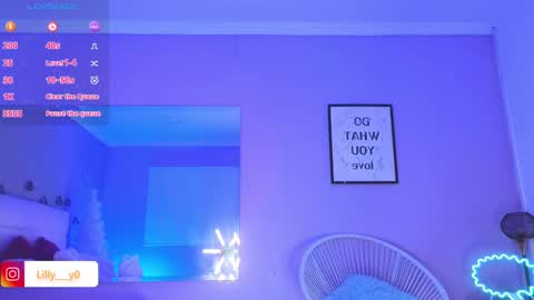 Snapshot of lilly_dollss chatting on March 2025 05:06:02 PM Sofia online show from March 2025 05:06:02 PM