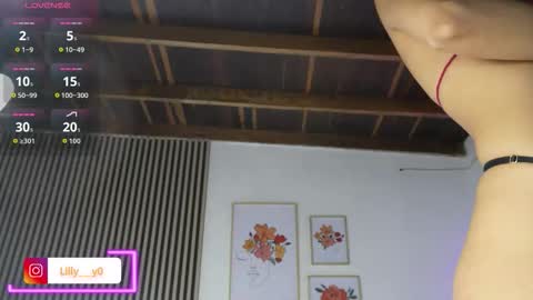 Snapshot of lilly_dollss chatting on November 2025 12:36:02 PM Sofia online show from November 2025 12:36:02 PM