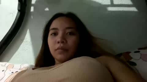 lilly_hottest online show from May 2026 07:03:01 AM