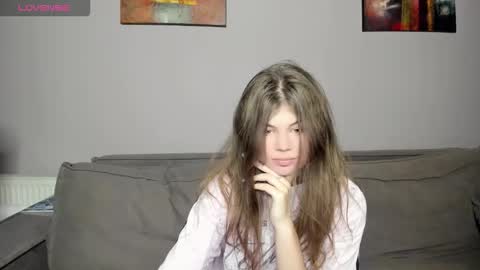 Lilly online show from November 2025 08:41:01 PM