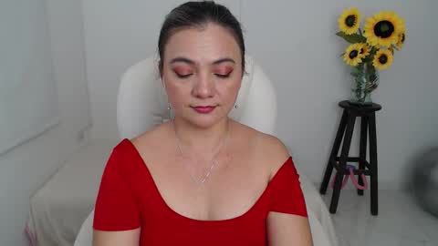 Lilly online show from October 2025 03:41:01 PM