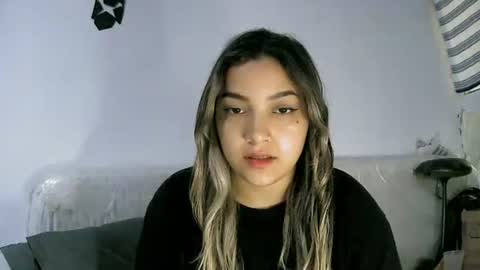 Sey - Lilly  online show from April 2026 06:49:02 PM