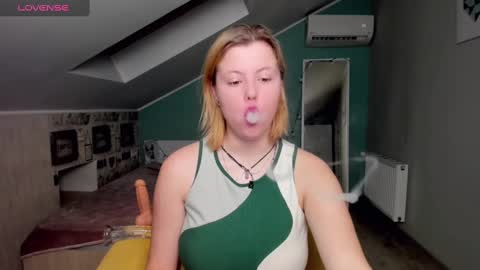 Lilly Depp online show from December 2024 05:04:02 PM