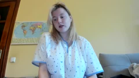 Lilly Depp online show from October 2025 10:14:02 AM