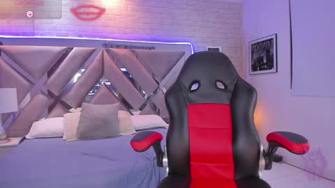 Lilly online show from December 2024 07:57:01 PM