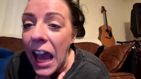 Snapshot of lilm54 chatting on March 2026 06:31:02 AM BrunetteBeauty online show from March 2026 06:31:02 AM