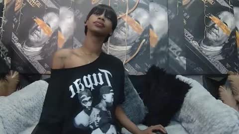 Snapshot of lilmissbaddiexxx chatting on April 2026 11:53:01 PM lilmissbaddiexxx online show from April 2026 11:53:01 PM