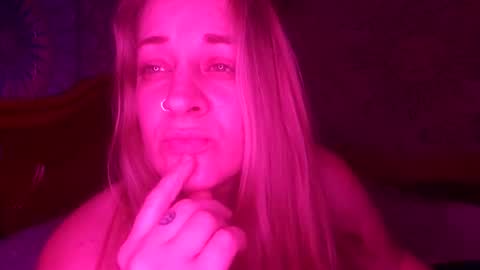 Whos that gurl online show from January 2025 07:25:01 AM