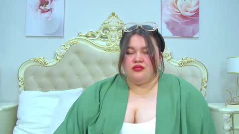 LiloLewins online show from January 2025 06:57:01 PM