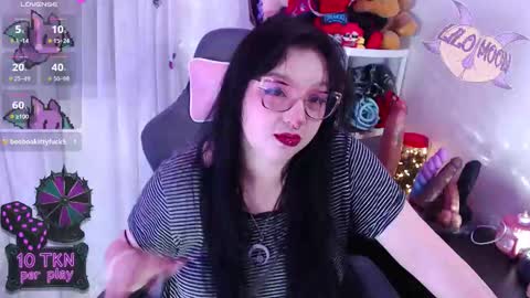 Lilo  online show from November 2025 01:44:01 PM