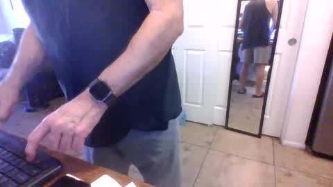 Snapshot of lilpackage69 chatting on February 2026 09:51:02 PM lilpackage69 online show from February 2026 09:51:02 PM