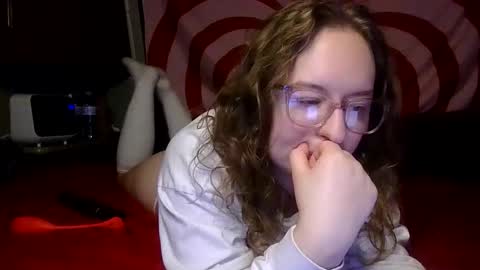 LilPies  online show from January 2025 11:30:01 PM