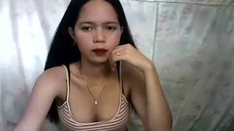 lily_2003 online show from November 2025 03:38:01 AM