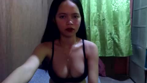 lily_2003 online show from November 2025 05:09:02 AM