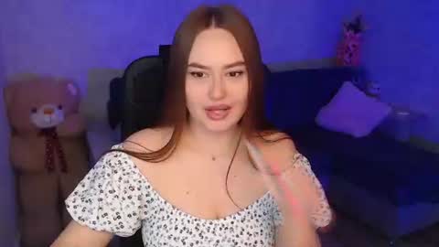 Snapshot of lily_baker_ chatting on May 2026 09:06:01 AM lily_baker_ online show from May 2026 09:06:01 AM