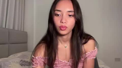 Snapshot of lily_bunnyy chatting on June 2026 08:36:02 PM Lily online show from June 2026 08:36:02 PM