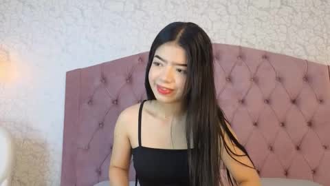 Snapshot of lily_doll_ chatting on September 2025 11:22:02 AM Eva online show from September 2025 11:22:02 AM